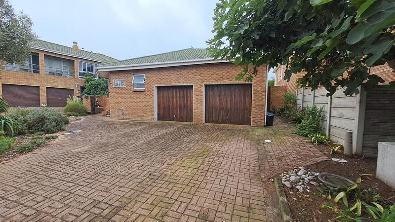 3 Bedroom Property for Sale in Stilbaai Wes Western Cape